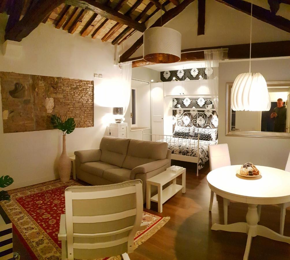 فيلا La Casa Nel Castello أوستِيا أنتيكا المظهر الخارجي الصورة