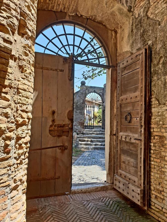 فيلا La Casa Nel Castello أوستِيا أنتيكا المظهر الخارجي الصورة
